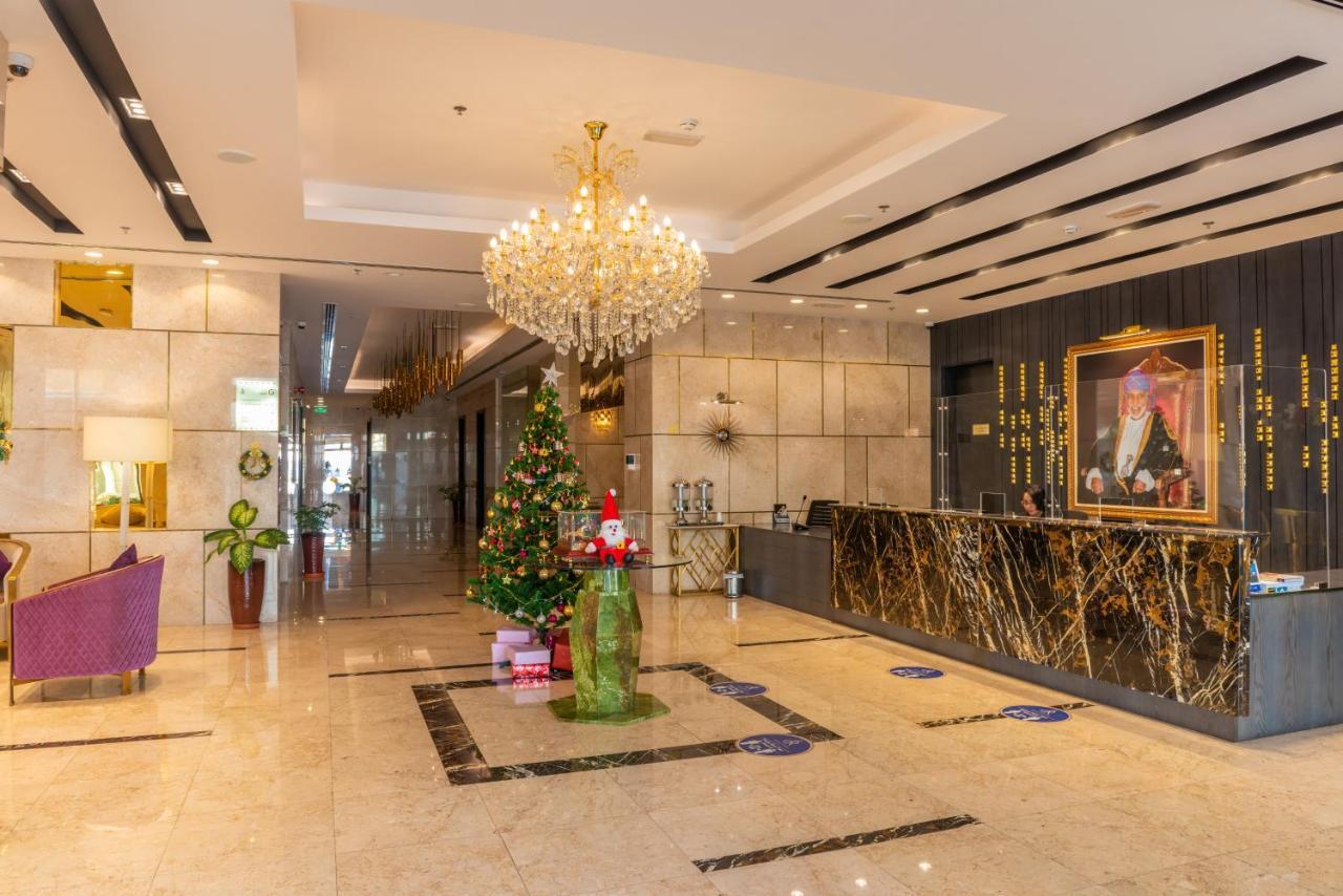 מוסקט Royal Crown Hotel מראה חיצוני תמונה
