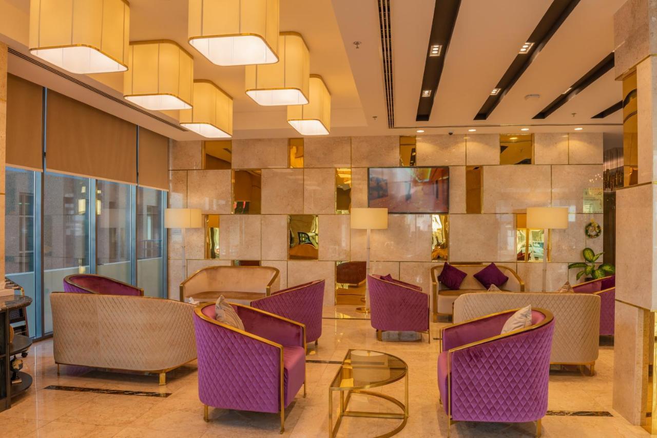 מוסקט Royal Crown Hotel מראה חיצוני תמונה