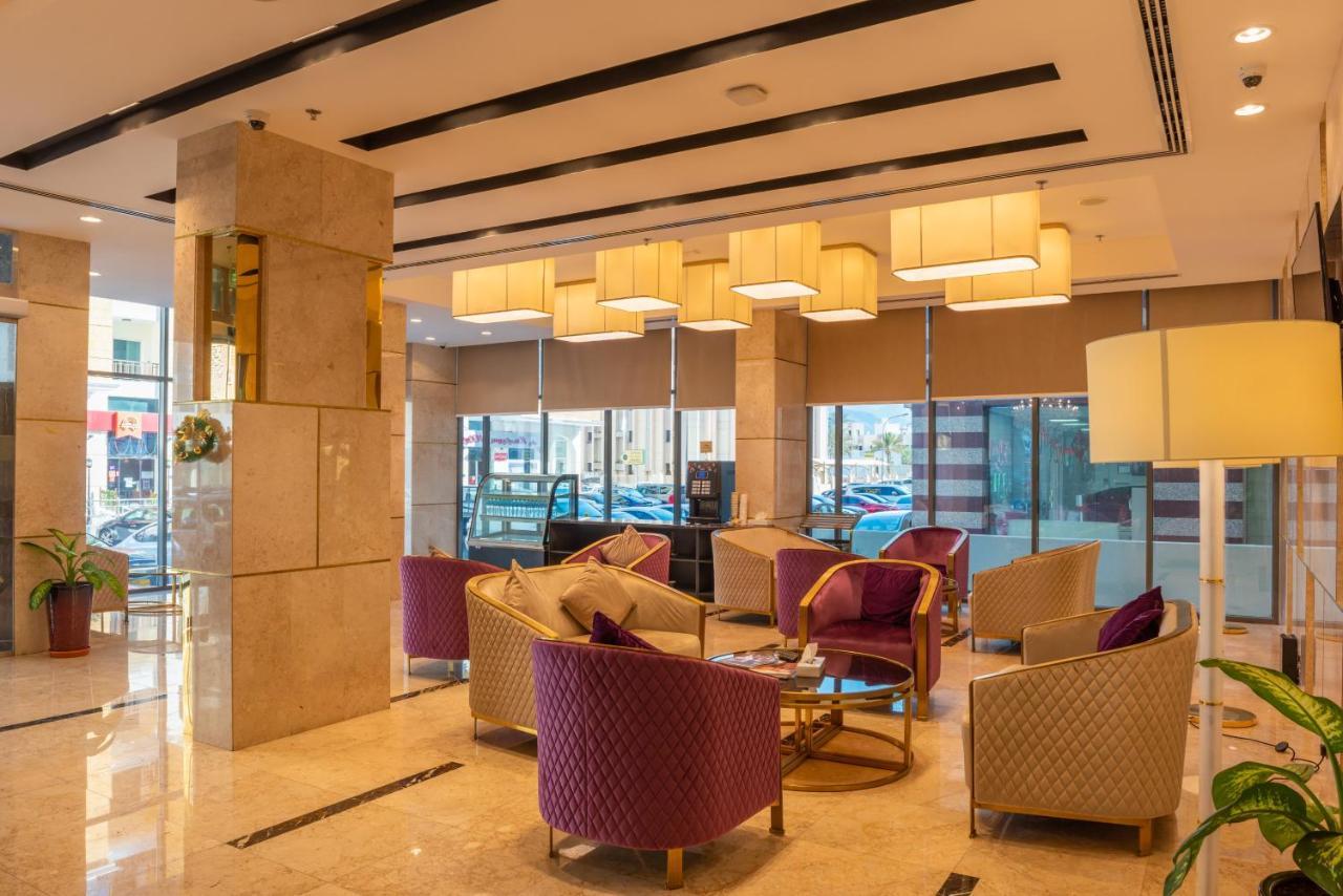 מוסקט Royal Crown Hotel מראה חיצוני תמונה